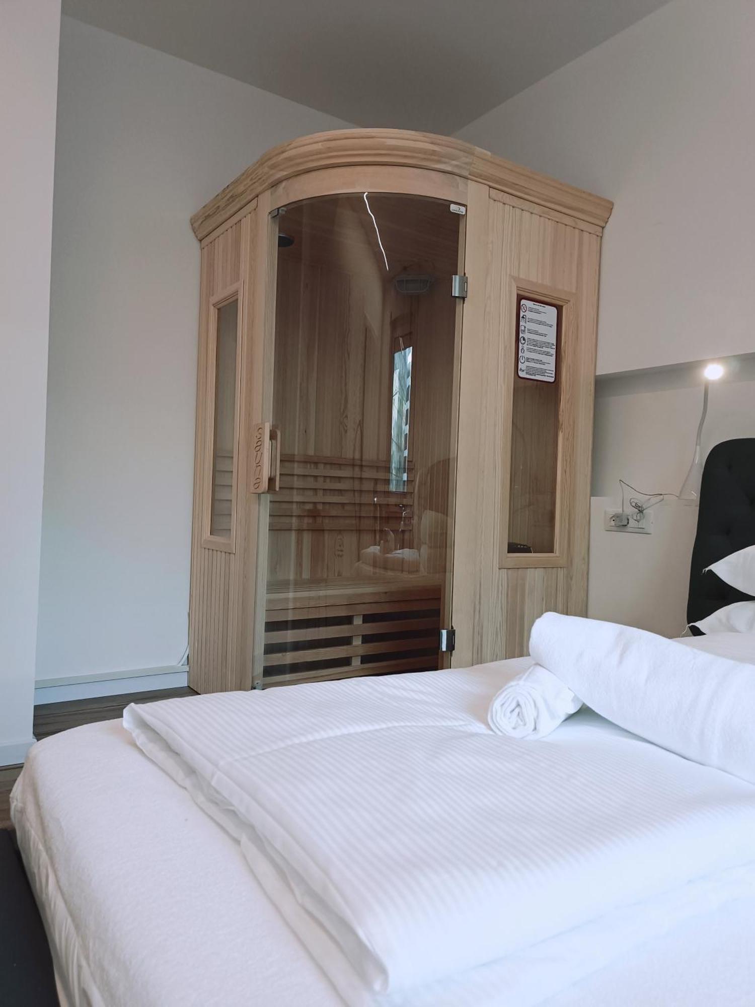 Apartment Teatro Больцано Экстерьер фото